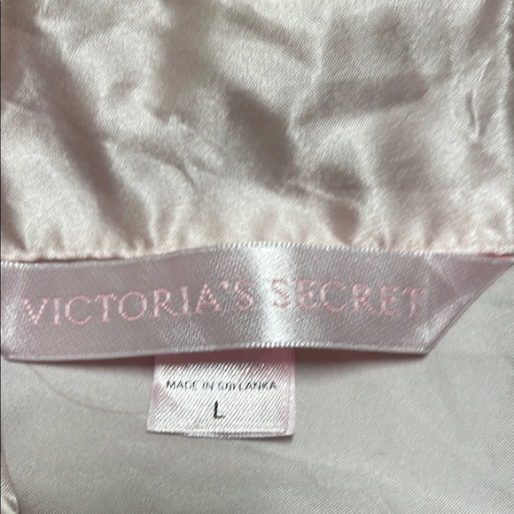 Victorias Secret satin pajama top in light pink, size large - Picture 4 of 5